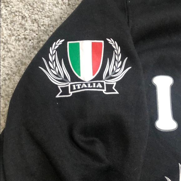 Italia Hoodie - Picture 2 of 4